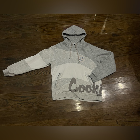XL cookies hoodie only worn twice - Picture 2 of 3